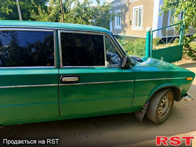 Зеленый ВАЗ 2103, объемом двигателя 1.5 л и пробегом 200 тыс. км за 750 $, фото 4 на Automoto.ua