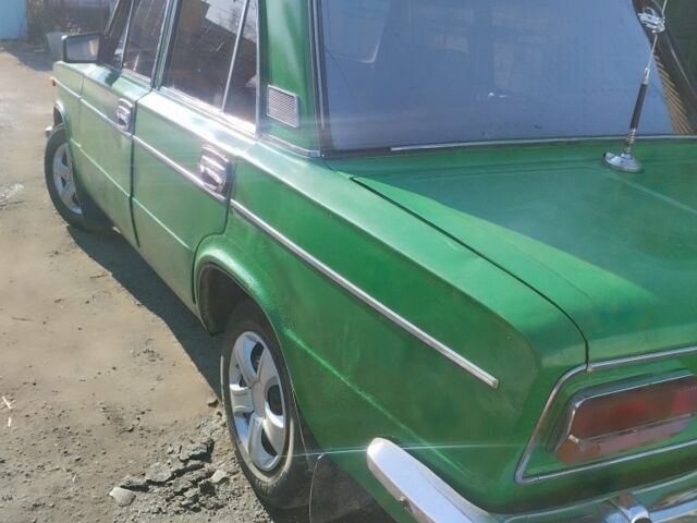 Зеленый ВАЗ 2103, объемом двигателя 1.6 л и пробегом 45 тыс. км за 595 $, фото 4 на Automoto.ua