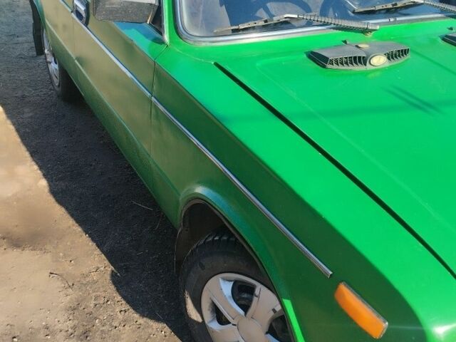 Зеленый ВАЗ 2103, объемом двигателя 1.6 л и пробегом 45 тыс. км за 595 $, фото 2 на Automoto.ua