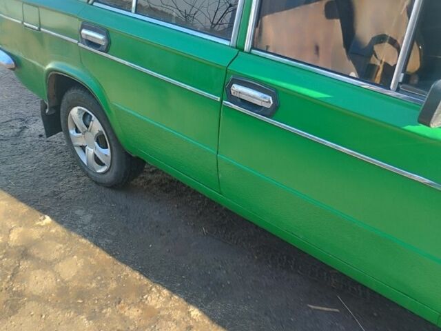 Зеленый ВАЗ 2103, объемом двигателя 1.6 л и пробегом 45 тыс. км за 595 $, фото 3 на Automoto.ua