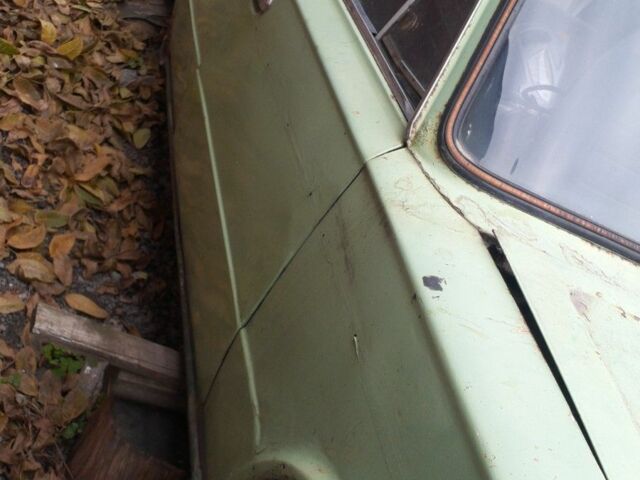 Зеленый ВАЗ 2103, объемом двигателя 0 л и пробегом 100 тыс. км за 286 $, фото 1 на Automoto.ua