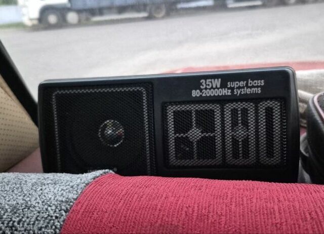 Оранжевый ВАЗ 2103, объемом двигателя 0 л и пробегом 100 тыс. км за 800 $, фото 11 на Automoto.ua