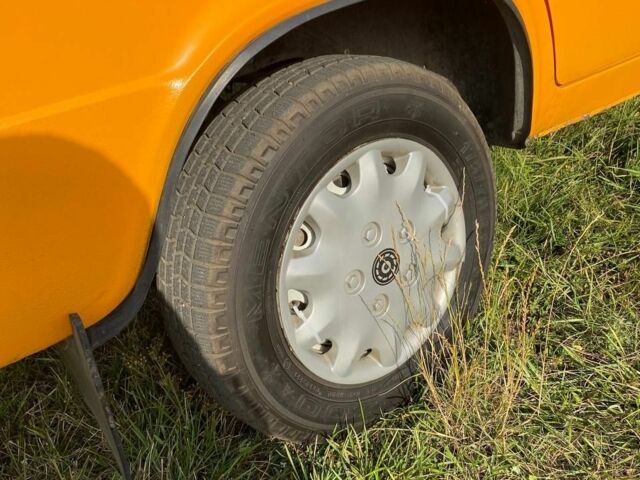 Помаранчевий ВАЗ 2103, об'ємом двигуна 1.3 л та пробігом 777 тис. км за 999 $, фото 6 на Automoto.ua