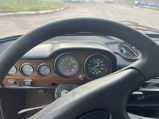Помаранчевий ВАЗ 2103, об'ємом двигуна 1.5 л та пробігом 100 тис. км за 1150 $, фото 11 на Automoto.ua