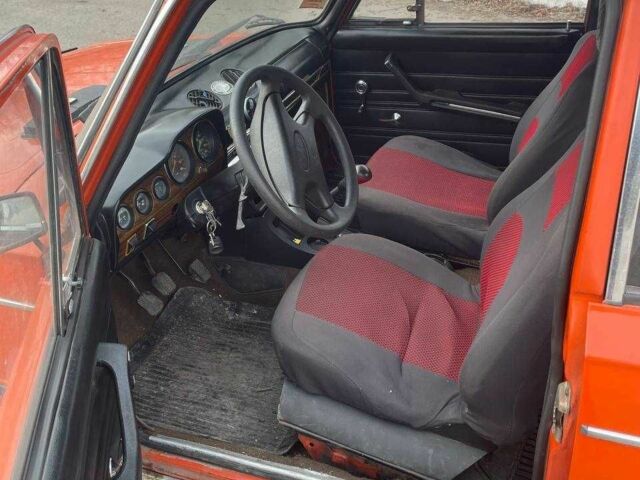 Помаранчевий ВАЗ 2103, об'ємом двигуна 1.5 л та пробігом 100 тис. км за 1150 $, фото 8 на Automoto.ua