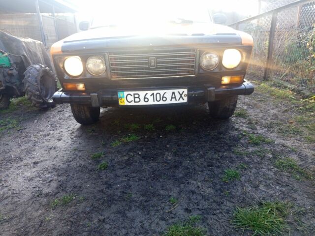 Оранжевый ВАЗ 2103, объемом двигателя 1 л и пробегом 60 тыс. км за 550 $, фото 2 на Automoto.ua