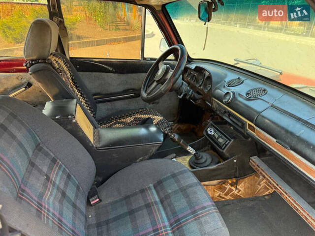 Помаранчевий ВАЗ 2103, об'ємом двигуна 1.5 л та пробігом 120 тис. км за 600 $, фото 3 на Automoto.ua