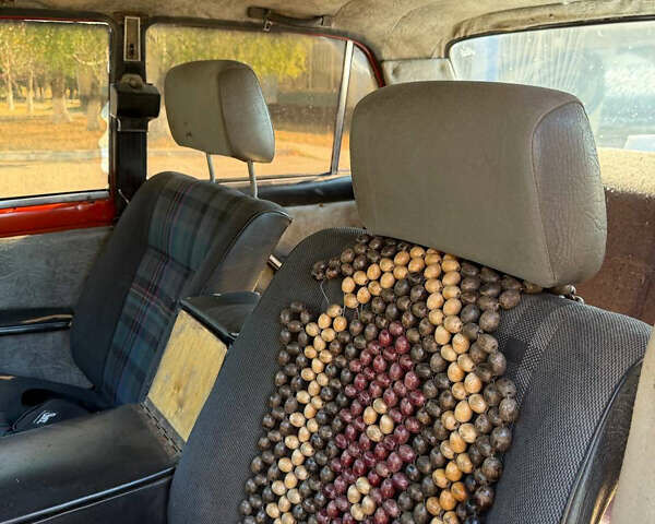 Помаранчевий ВАЗ 2103, об'ємом двигуна 1.5 л та пробігом 120 тис. км за 600 $, фото 18 на Automoto.ua