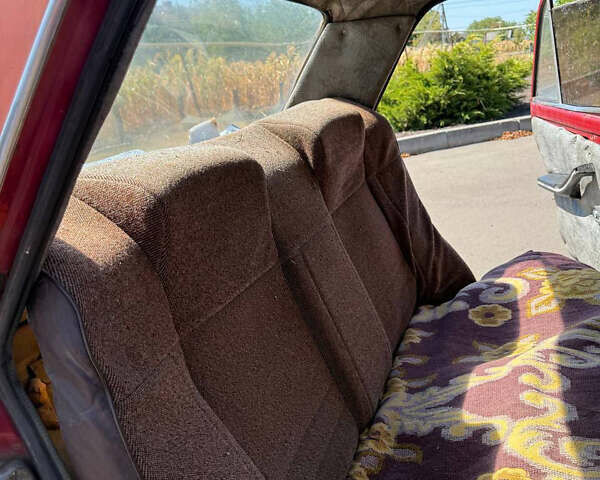 Помаранчевий ВАЗ 2103, об'ємом двигуна 1.5 л та пробігом 120 тис. км за 600 $, фото 2 на Automoto.ua