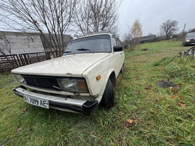 Белый ВАЗ 2104, объемом двигателя 1.5 л и пробегом 120 тыс. км за 799 $, фото 3 на Automoto.ua