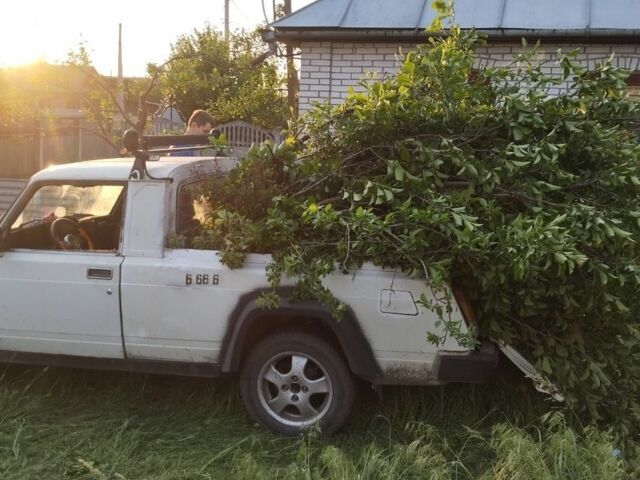 Белый ВАЗ 2104, объемом двигателя 0 л и пробегом 330 тыс. км за 2000 $, фото 3 на Automoto.ua