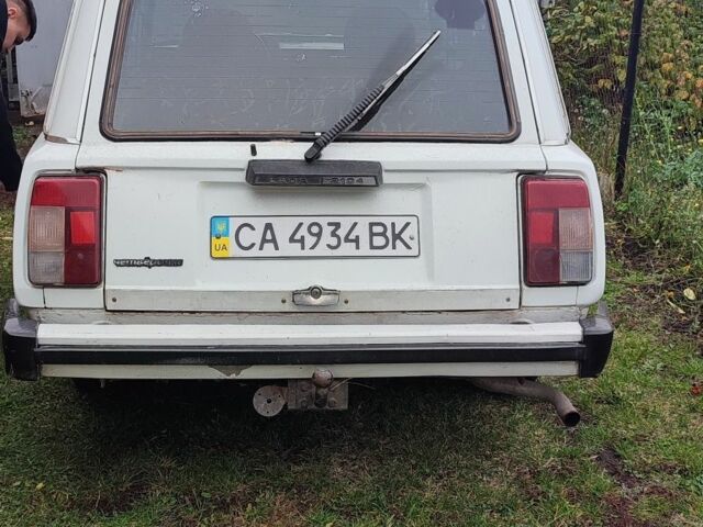Белый ВАЗ 2104, объемом двигателя 0 л и пробегом 130 тыс. км за 707 $, фото 1 на Automoto.ua