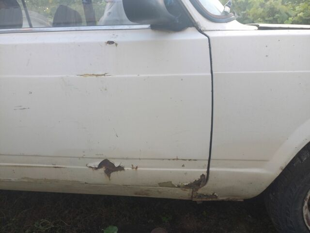 Белый ВАЗ 2104, объемом двигателя 1.5 л и пробегом 120 тыс. км за 286 $, фото 9 на Automoto.ua