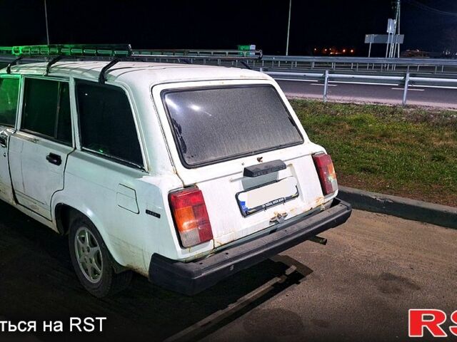 Білий ВАЗ 2104, об'ємом двигуна 1.5 л та пробігом 100 тис. км за 570 $, фото 3 на Automoto.ua