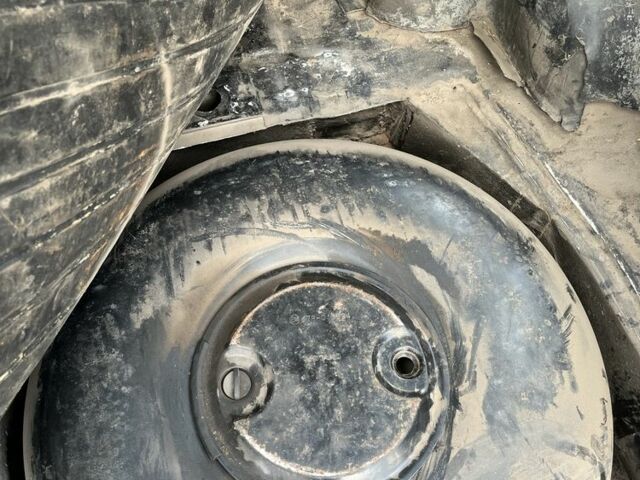 ВАЗ 2104 1986 в Василькове на Automoto.ua Белый ВАЗ 2104, объемом двигателя 0 л и пробегом 10 тыс. км за 289 $, фото 4 на Automoto.ua