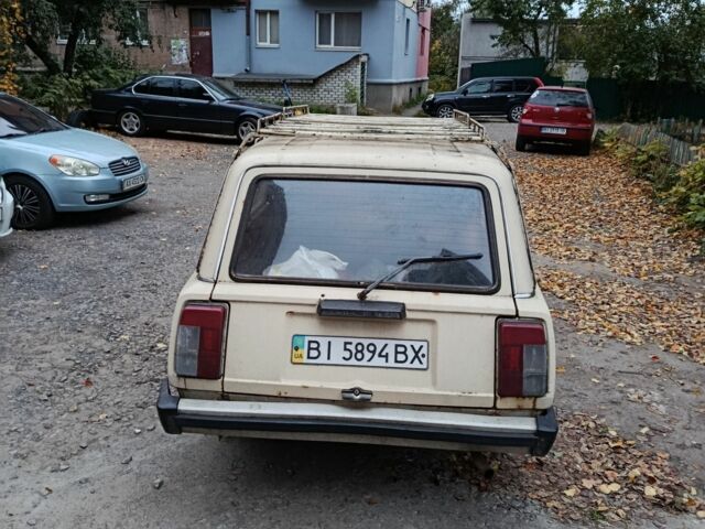 Белый ВАЗ 2104, объемом двигателя 1 л и пробегом 1000 тыс. км за 600 $, фото 3 на Automoto.ua