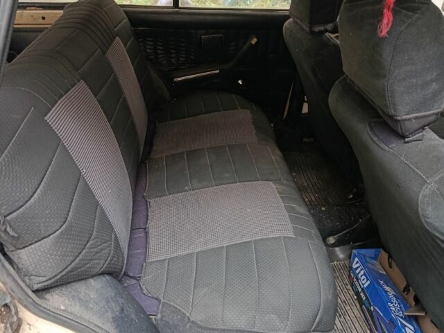 Белый ВАЗ 2104, объемом двигателя 1 л и пробегом 1000 тыс. км за 600 $, фото 7 на Automoto.ua