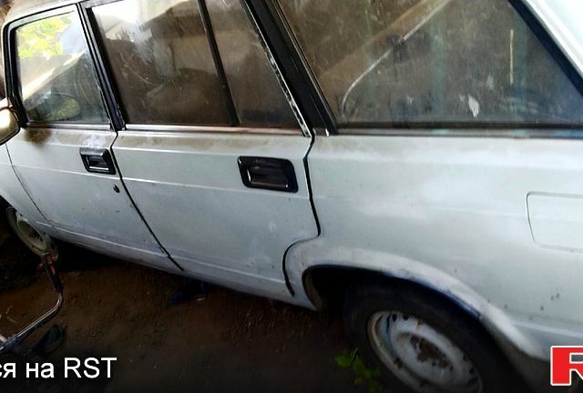 Білий ВАЗ 2104, об'ємом двигуна 1.5 л та пробігом 186 тис. км за 350 $, фото 1 на Automoto.ua