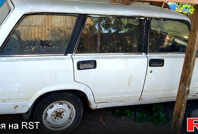 Білий ВАЗ 2104, об'ємом двигуна 1.5 л та пробігом 186 тис. км за 350 $, фото 2 на Automoto.ua