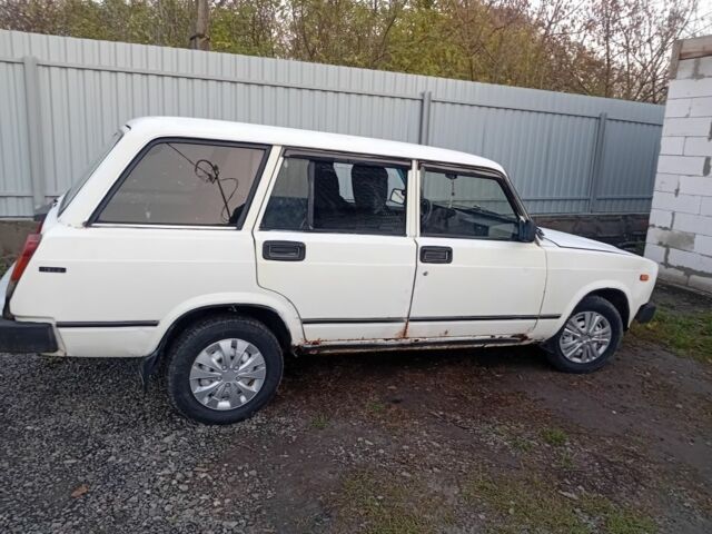 ВАЗ 2104 1986 в Тальном на Automoto.ua Белый ВАЗ 2104, объемом двигателя 1.5 л и пробегом 256 тыс. км за 452 $, фото 2 на Automoto.ua