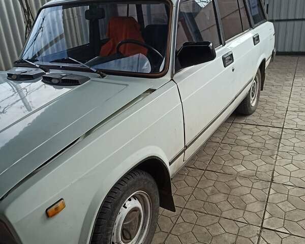 Белый ВАЗ 2104, объемом двигателя 1.3 л и пробегом 90 тыс. км за 1211 $, фото 2 на Automoto.ua