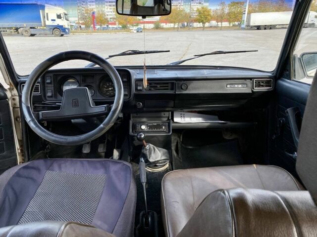 Білий ВАЗ 2104, об'ємом двигуна 1.3 л та пробігом 100 тис. км за 999 $, фото 13 на Automoto.ua