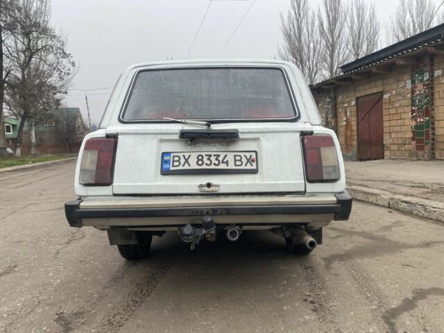 Белый ВАЗ 2104, объемом двигателя 1.3 л и пробегом 1 тыс. км за 629 $, фото 2 на Automoto.ua