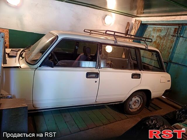 Белый ВАЗ 2104, объемом двигателя 1.3 л и пробегом 173 тыс. км за 550 $, фото 2 на Automoto.ua