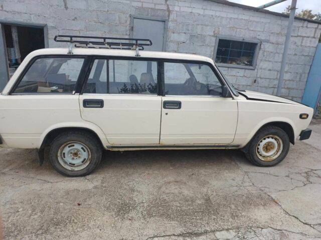 Белый ВАЗ 2104, объемом двигателя 1.3 л и пробегом 173 тыс. км за 650 $, фото 1 на Automoto.ua
