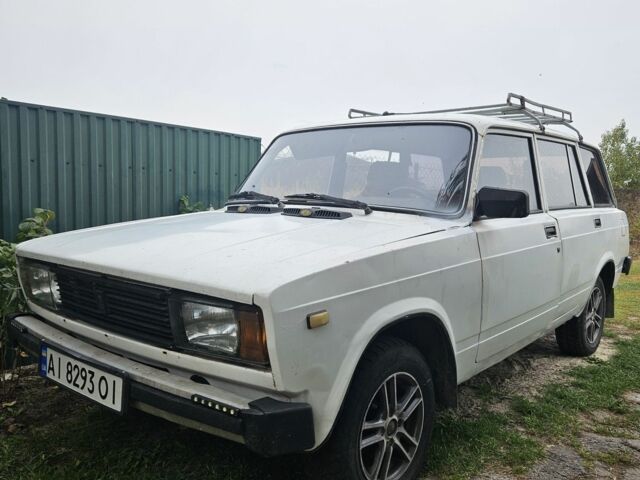 Белый ВАЗ 2104, объемом двигателя 1.3 л и пробегом 100 тыс. км за 800 $, фото 2 на Automoto.ua