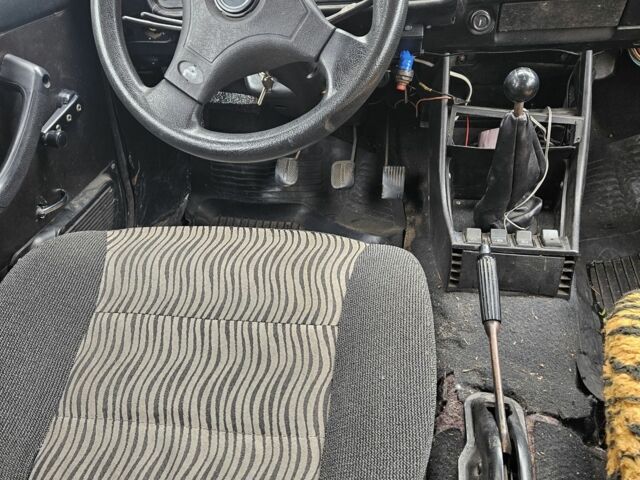 Белый ВАЗ 2104, объемом двигателя 1.3 л и пробегом 100 тыс. км за 800 $, фото 6 на Automoto.ua