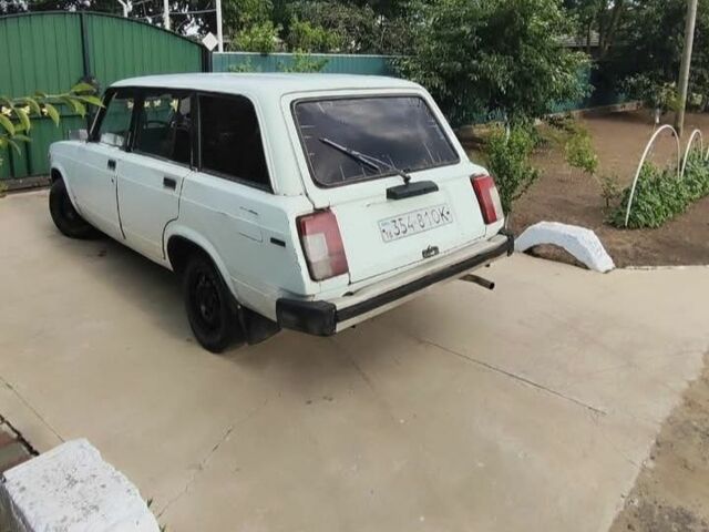 Белый ВАЗ 2104, объемом двигателя 1 л и пробегом 500 тыс. км за 850 $, фото 3 на Automoto.ua