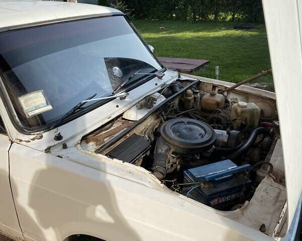 Белый ВАЗ 2104, объемом двигателя 1.29 л и пробегом 100 тыс. км за 258 $, фото 6 на Automoto.ua