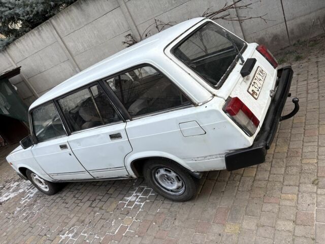 Белый ВАЗ 2104, объемом двигателя 1.5 л и пробегом 1000 тыс. км за 500 $, фото 2 на Automoto.ua