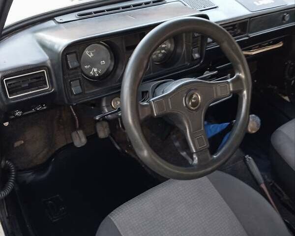 Белый ВАЗ 2104, объемом двигателя 1.3 л и пробегом 20 тыс. км за 1000 $, фото 14 на Automoto.ua