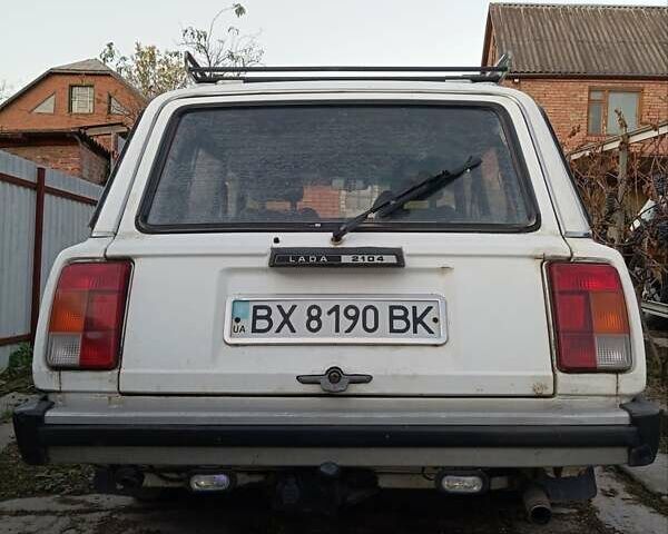 Белый ВАЗ 2104, объемом двигателя 1.3 л и пробегом 20 тыс. км за 1000 $, фото 20 на Automoto.ua