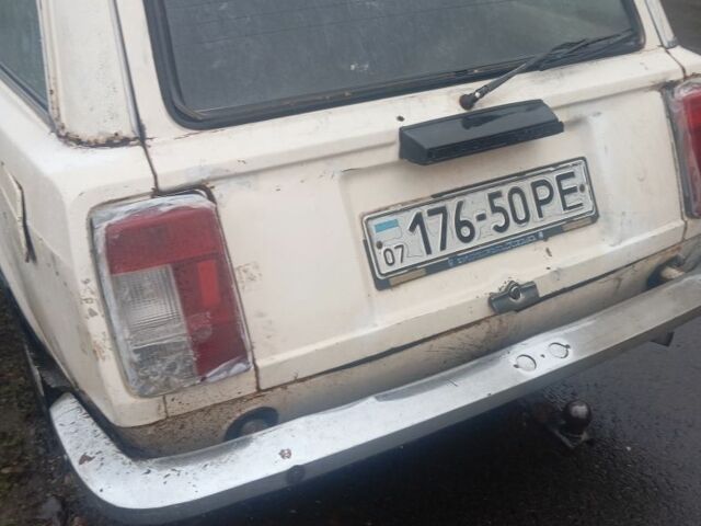 Белый ВАЗ 2104, объемом двигателя 1.5 л и пробегом 400 тыс. км за 286 $, фото 3 на Automoto.ua