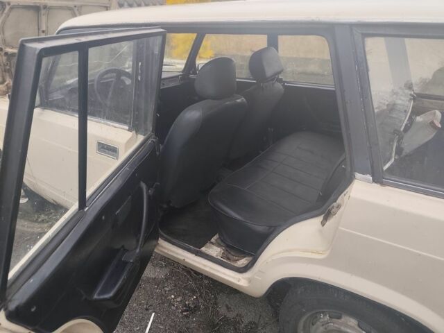 Белый ВАЗ 2104, объемом двигателя 1.5 л и пробегом 80 тыс. км за 450 $, фото 9 на Automoto.ua