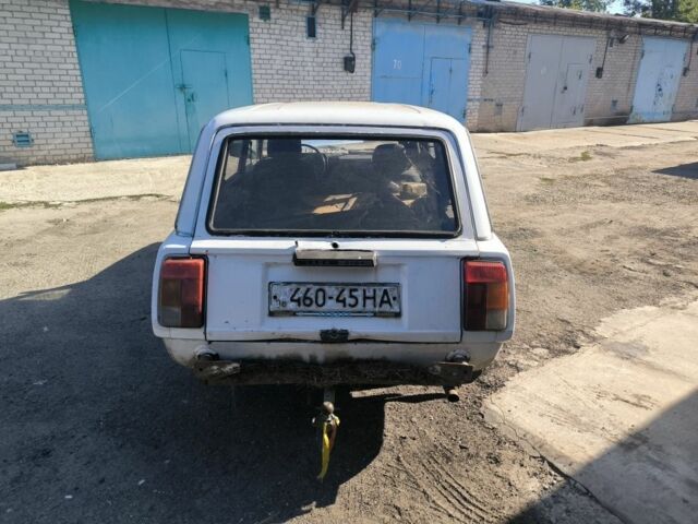 Белый ВАЗ 2104, объемом двигателя 0 л и пробегом 200 тыс. км за 200 $, фото 2 на Automoto.ua