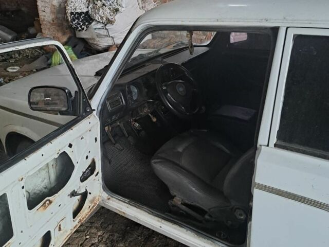 Білий ВАЗ 2104, об'ємом двигуна 1.3 л та пробігом 180 тис. км за 474 $, фото 5 на Automoto.ua