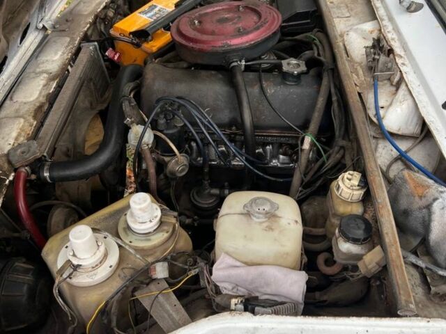 Белый ВАЗ 2104, объемом двигателя 1.5 л и пробегом 75 тыс. км за 1408 $, фото 7 на Automoto.ua