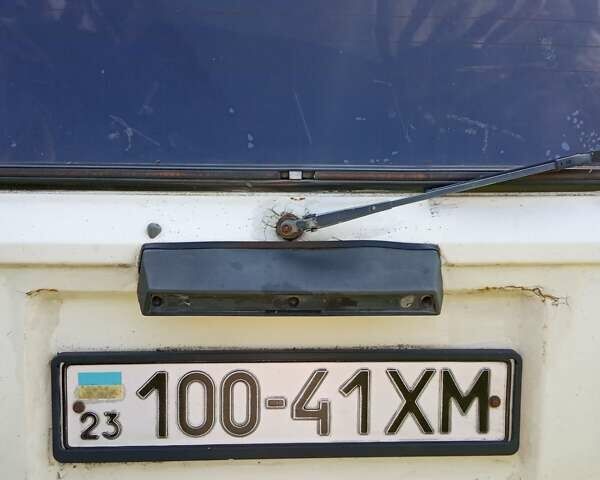 Белый ВАЗ 2104, объемом двигателя 1.3 л и пробегом 46 тыс. км за 850 $, фото 6 на Automoto.ua
