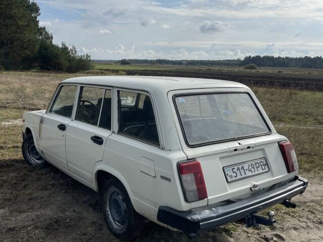 Белый ВАЗ 2104, объемом двигателя 1.5 л и пробегом 68 тыс. км за 450 $, фото 3 на Automoto.ua