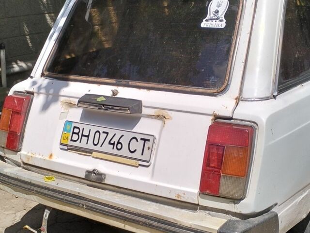 Белый ВАЗ 2104, объемом двигателя 1.3 л и пробегом 96 тыс. км за 354 $, фото 2 на Automoto.ua