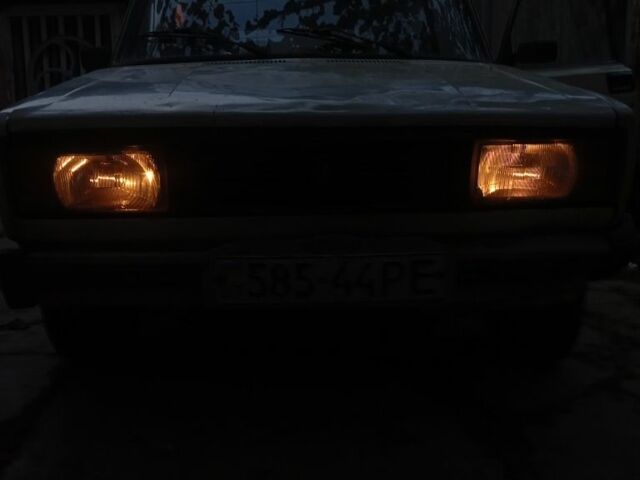 Белый ВАЗ 2104, объемом двигателя 1.5 л и пробегом 400 тыс. км за 286 $, фото 6 на Automoto.ua