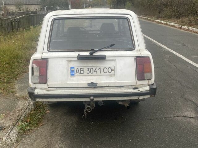 ВАЗ 2104 1990 в Вышгороде на Automoto.ua Белый ВАЗ 2104, объемом двигателя 1.5 л и пробегом 3 тыс. км за 357 $, фото 3 на Automoto.ua