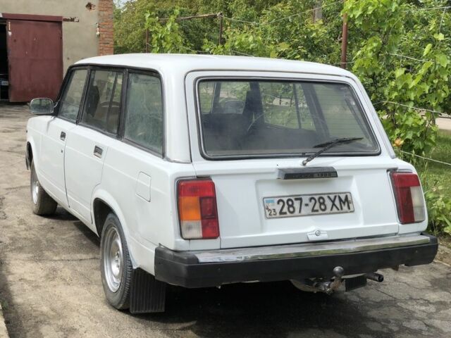 Белый ВАЗ 2104, объемом двигателя 0 л и пробегом 256 тыс. км за 552 $, фото 6 на Automoto.ua