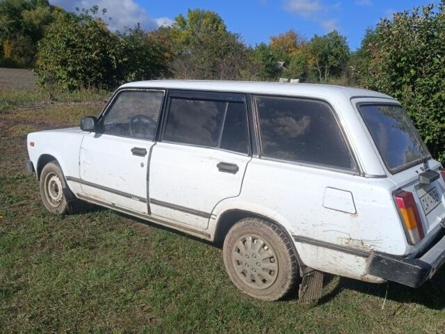 Белый ВАЗ 2104, объемом двигателя 1.3 л и пробегом 100 тыс. км за 600 $, фото 3 на Automoto.ua