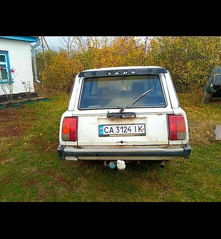 Белый ВАЗ 2104, объемом двигателя 1.5 л и пробегом 150 тыс. км за 800 $, фото 1 на Automoto.ua