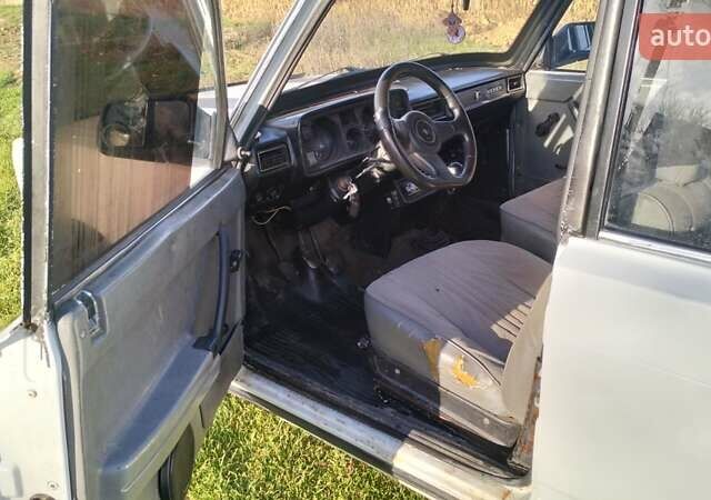 Белый ВАЗ 2104, объемом двигателя 1.5 л и пробегом 150 тыс. км за 850 $, фото 4 на Automoto.ua